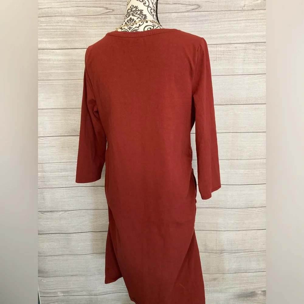Liz Lange)Maternity | Women’s Scoop Neck Maternity Dress - Picture 4 of 8